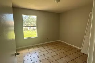 1100 Ipswich St NW, Palm Bay, FL 32907 - Photo 5