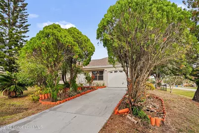 901 Gannet Avenue NW, Palm Bay, FL 32907 - Photo 3