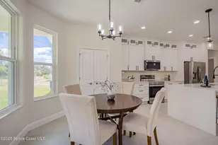 296 Delake Rd NW, Palm Bay, FL 32907 - Photo 7