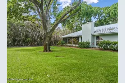 1240 40th Avenue SW, Vero Beach, FL 32968 - Photo 41