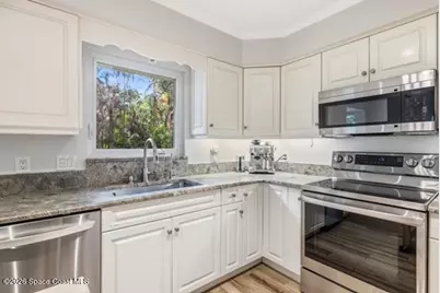 1240 40th Avenue SW, Vero Beach, FL 32968 - Photo 15