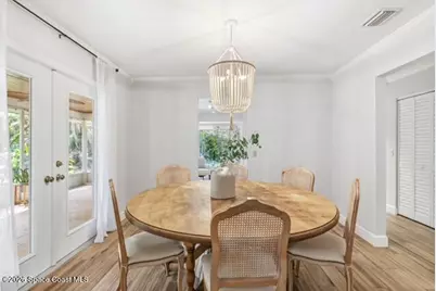 1240 40th Avenue SW, Vero Beach, FL 32968 - Photo 9