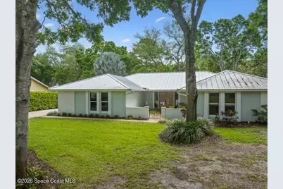 1240 40th Avenue SW, Vero Beach, FL 32968 - Photo 1