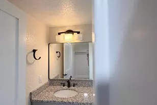 1153 Carlton Dr, Melbourne, FL 32935 - Photo 9