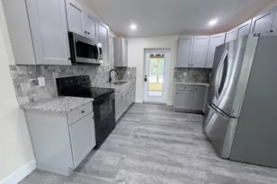 1153 Carlton Dr, Melbourne, FL 32935 - Photo 3