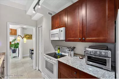 1615 Grandview Way, Melbourne, FL 32935 - Photo 11