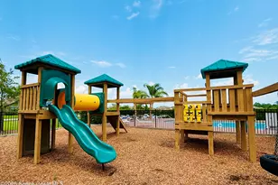 840 Old Country Rd S E, Palm Bay, FL 32909 - Photo 15