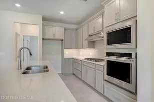 10369 Pk Ests Ave, Orlando, FL 32836 - Photo 5