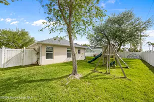 2425 Tuscarora Ct, Melbourne, FL 32904 - Photo 33