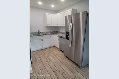 449 Del Monte Rd Road #A, Sebastian, FL 32958 - Photo 3