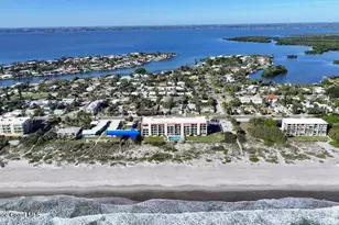 1305 S Atlantic Ave, Cocoa Beach, FL 32931 - Photo 5