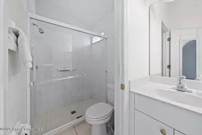 881 Indian Oaks Drive, Melbourne, FL 32901 - Photo 17