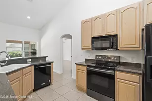1496 Martinez St SE, Palm Bay, FL 32909 - Photo 7