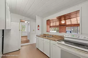 1708 Pine St, Melbourne, FL 32901 - Photo 7