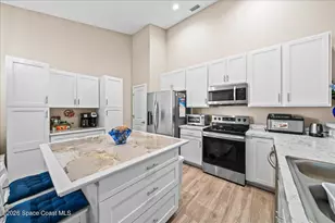 3941 Playa Del Sol Dr, Rockledge, FL 32955 - Photo 9