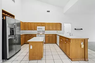 981 Victoria Pl, Melbourne, FL 32940 - Photo 9