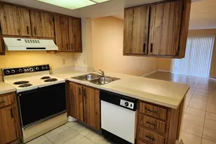 1602 University Ln, Cocoa, FL 32922 - Photo 3