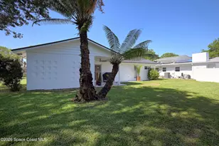 1162 Samar Rd, Cocoa Beach, FL 32931 - Photo 17