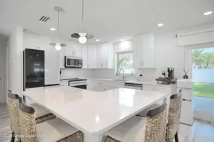 1162 Samar Rd, Cocoa Beach, FL 32931 - Photo 7