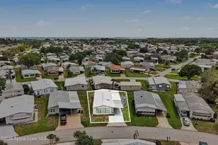 614 Hyacinth Cir, Barefoot Bay, FL 32976 - Photo 25