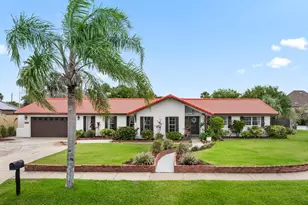 305 Sand Pine Rd, Indialantic, FL 32903 - Photo 3