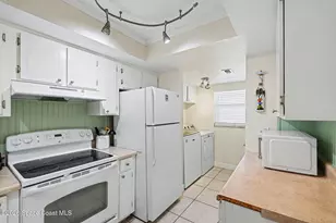 15 Sunflower St, Cocoa Beach, FL 32931 - Photo 17