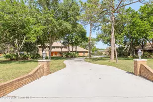 3453 Willowwood Dr, Melbourne, FL 32904 - Photo 9