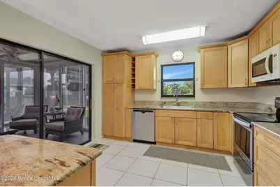 3209 S Lakeview Circle #8101, Fort Pierce, FL 34949 - Photo 9