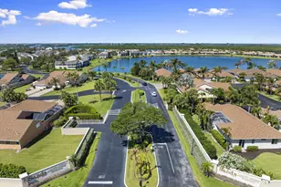 3209 S Lakeview Cir, Fort Pierce, FL 34949 - Photo 41
