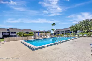 3209 S Lakeview Cir, Fort Pierce, FL 34949 - Photo 37