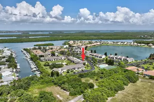 3209 S Lakeview Cir, Fort Pierce, FL 34949 - Photo 43