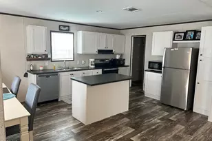 194 Holiday Park Blvd NE, Palm Bay, FL 32907 - Photo 7