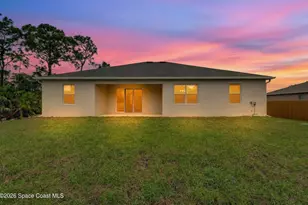 450 Hammond St SW, Palm Bay, FL 32908 - Photo 11