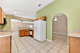 1280 Berryhill Dr, Melbourne, FL 32934 - Photo 17