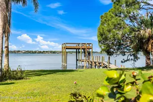 975 Oak St, Merritt Island, FL 32953 - Photo 3