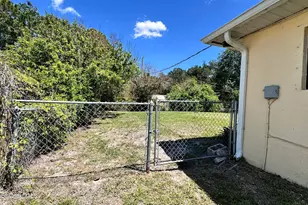 931 Commerce Rd SE, Palm Bay, FL 32909 - Photo 19