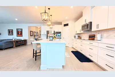 4345 Lago Circle, Vero Beach, FL 32967 - Photo 7