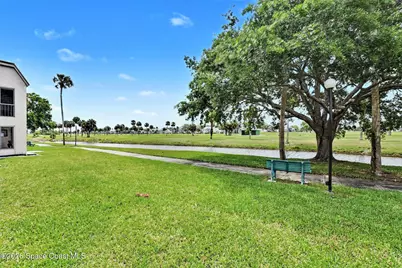 2727 N Wickham Road #202-11, Melbourne, FL 32935 - Photo 15