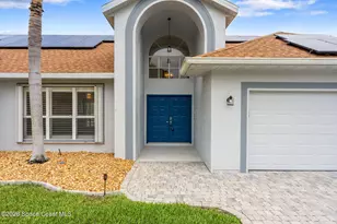 222 Cove Loop Dr, Merritt Island, FL 32953 - Photo 5