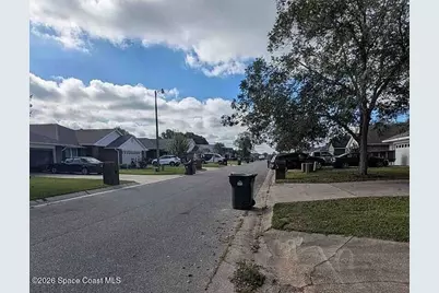 2467 Portobella Place, Cantonment, FL 32533 - Photo 5