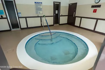 605 Saint Albans Court W #18h, West Melbourne, FL 32904 - Photo 5