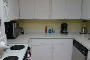 2100 N Atlantic Ave, Cocoa Beach, FL 32931 - Photo 9