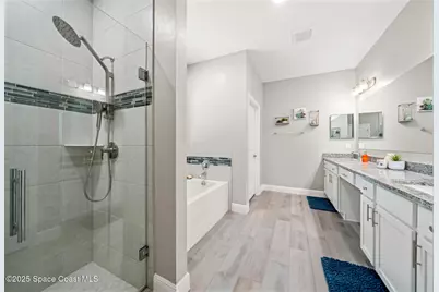 531 Breakwater Street SE, Palm Bay, FL 32909 - Photo 11