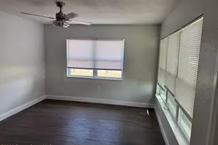 204 W Alma Dr, Melbourne, FL 32935 - Photo 3