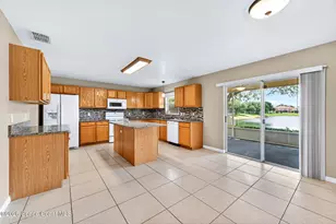 1292 Sorento Cir, Melbourne, FL 32904 - Photo 9