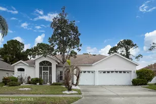 424 Stonehenge Cir, Rockledge, FL 32955 - Photo 1