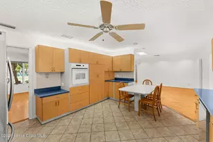 8637 Sylvan Dr, Melbourne, FL 32904 - Photo 9