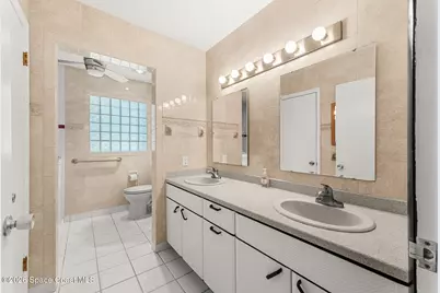 8637 Sylvan Drive, Melbourne, FL 32904 - Photo 31