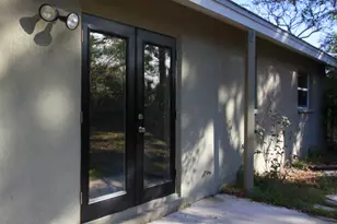 3325 Elizabeth St, West Melbourne, FL 32904 - Photo 3