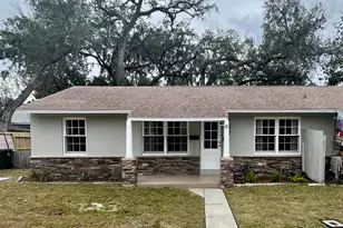 27 Seminole Dr, Rockledge, FL 32955 - Photo 1